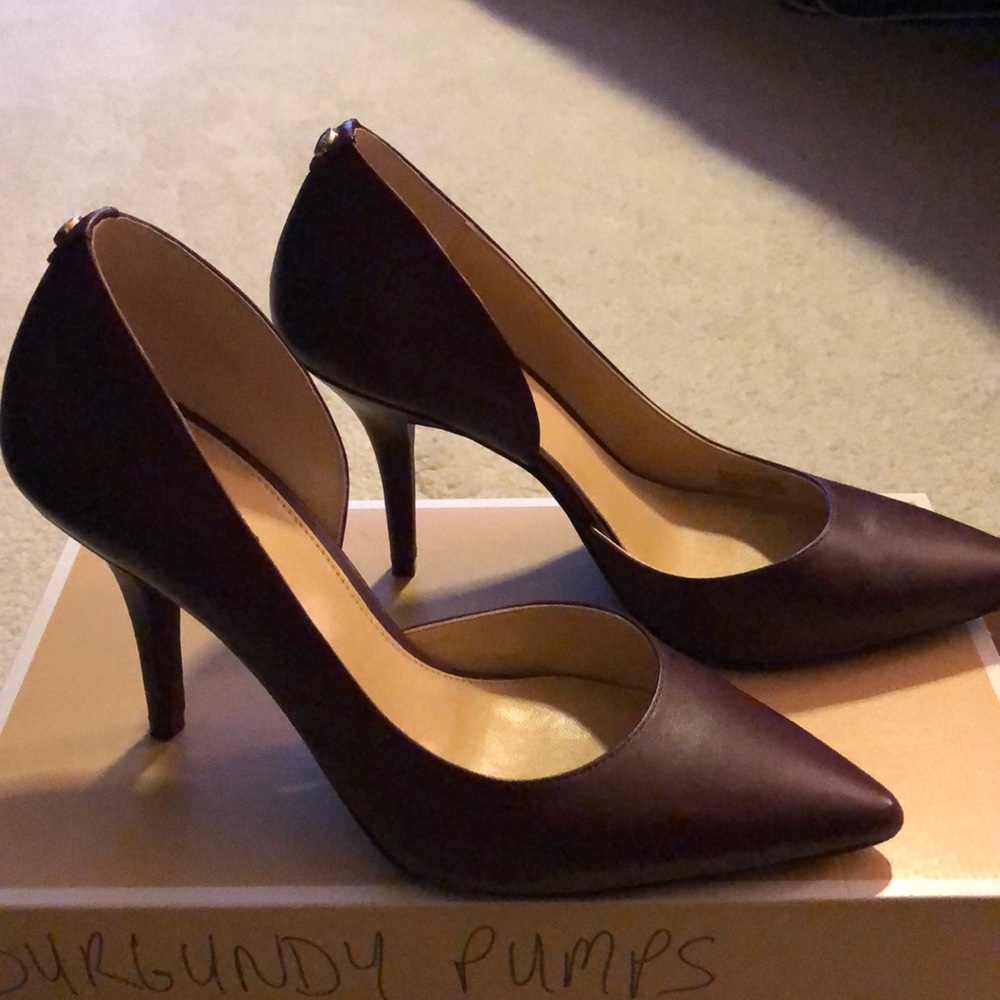 Michael Kors pumps
